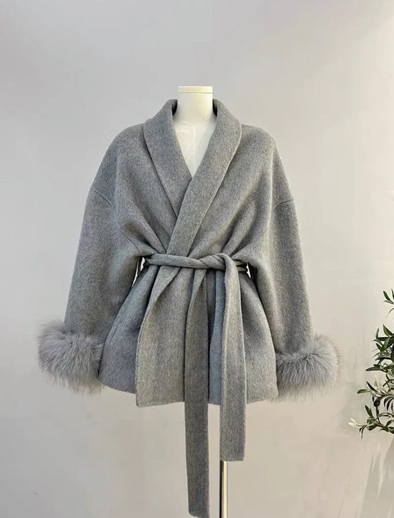 Kate - Premium Mantel Mit Echtfell